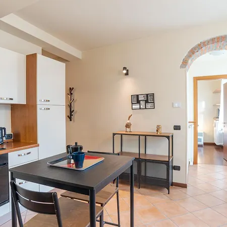 Appartamento Cozy With Balcony- Center!