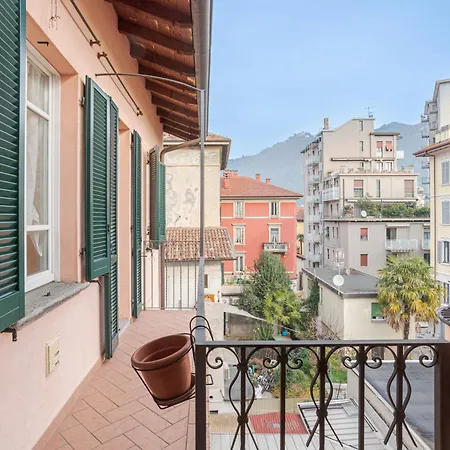 Appartamento Cozy With Balcony- Center!